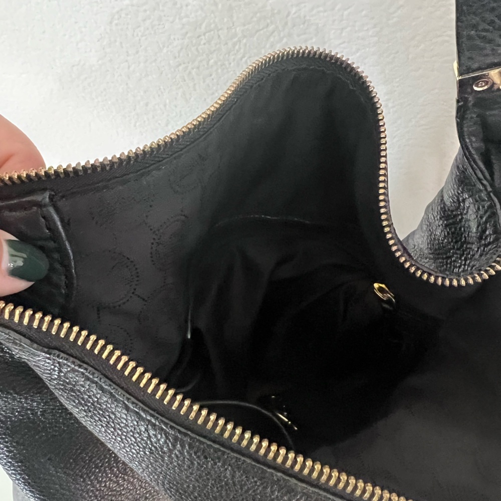 Michael Kors Black Leather Hobo Bag, Gold Chain Detail - Picture 4 of 8